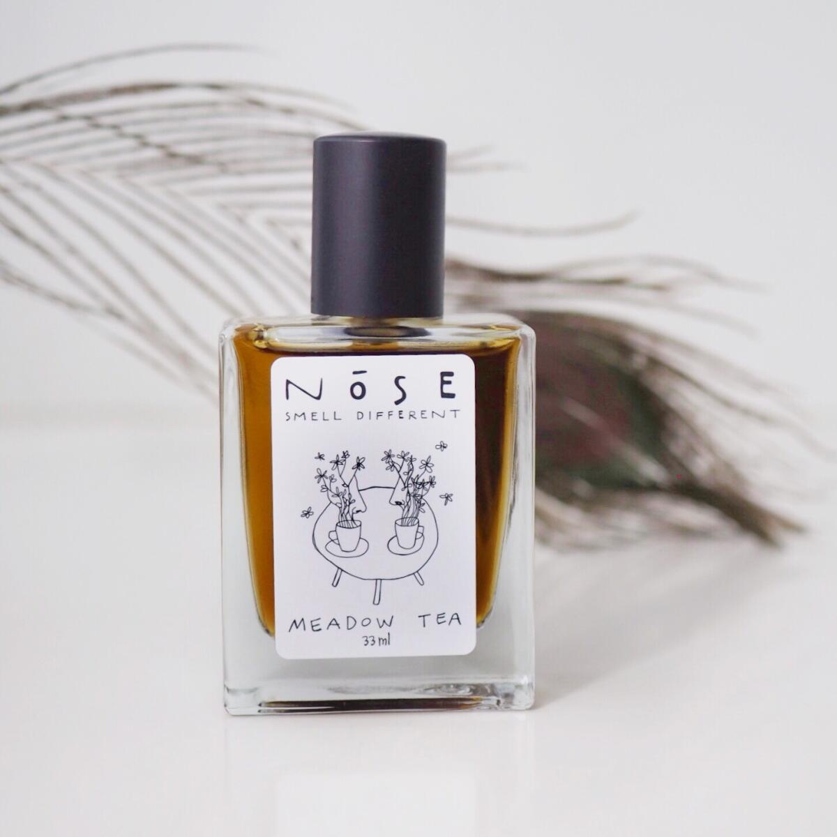 عطر ادکلن مدو تی نوز پرفیومز - Meadow Tea Nose Perfumes - بررسی، قیمت و خرید