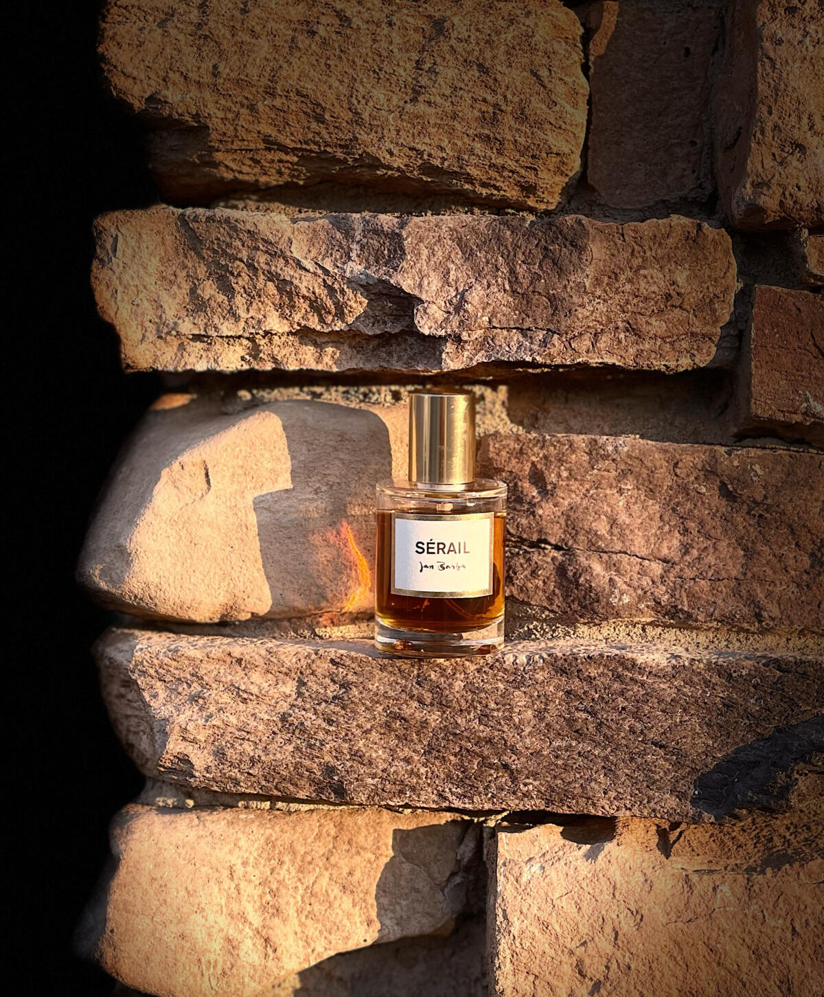 عطر ادکلن سریال جان باربا - Sérail JAN BARBA - بررسی، قیمت و خرید