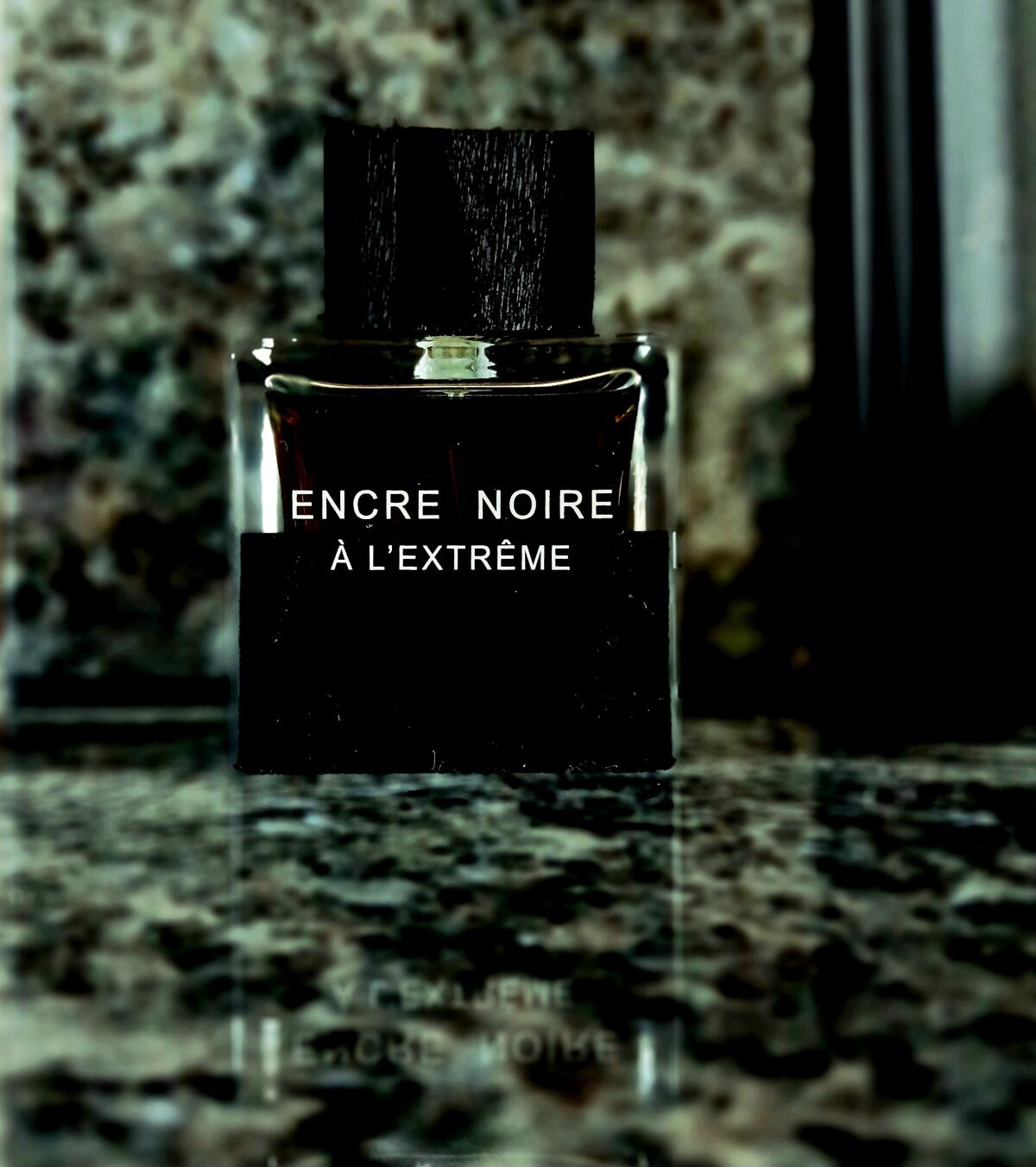 عطر ادکلن آنکر نویر ال اکستریم لالیک - Encre Noire A L'Extreme Lalique - بررسی، قیمت و خرید