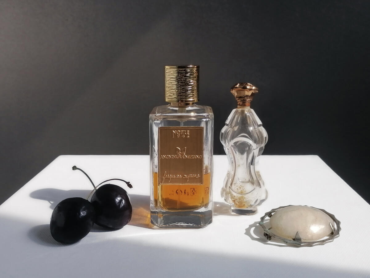 عطر ادکلن انونیمو ونتزیانو نوبیل نود و دو - Anonimo Veneziano Nobile 1942 - بررسی، قیمت و خرید
