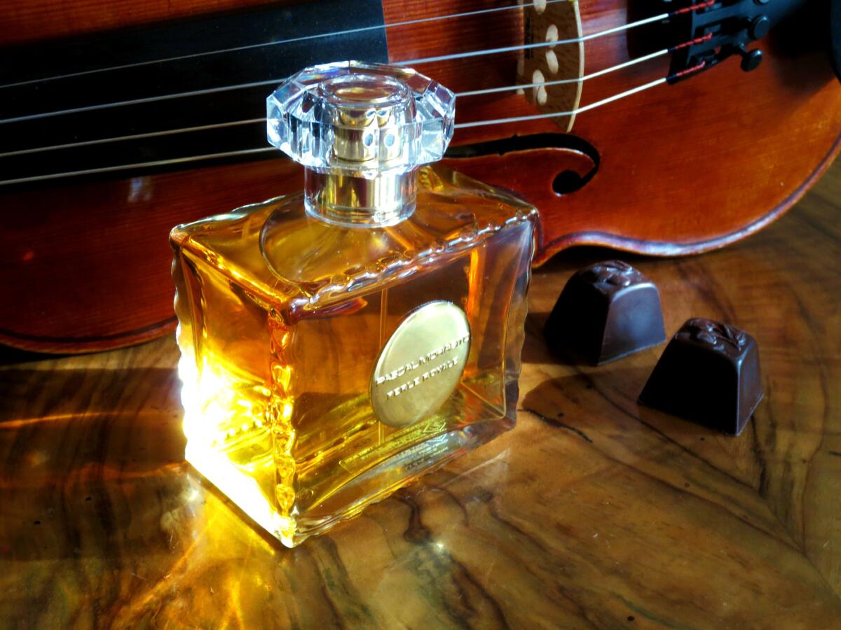عطر ادکلن پرل رویال پاسکال مورابیتو - Perle Royale Pascal Morabito - بررسی، قیمت و خرید