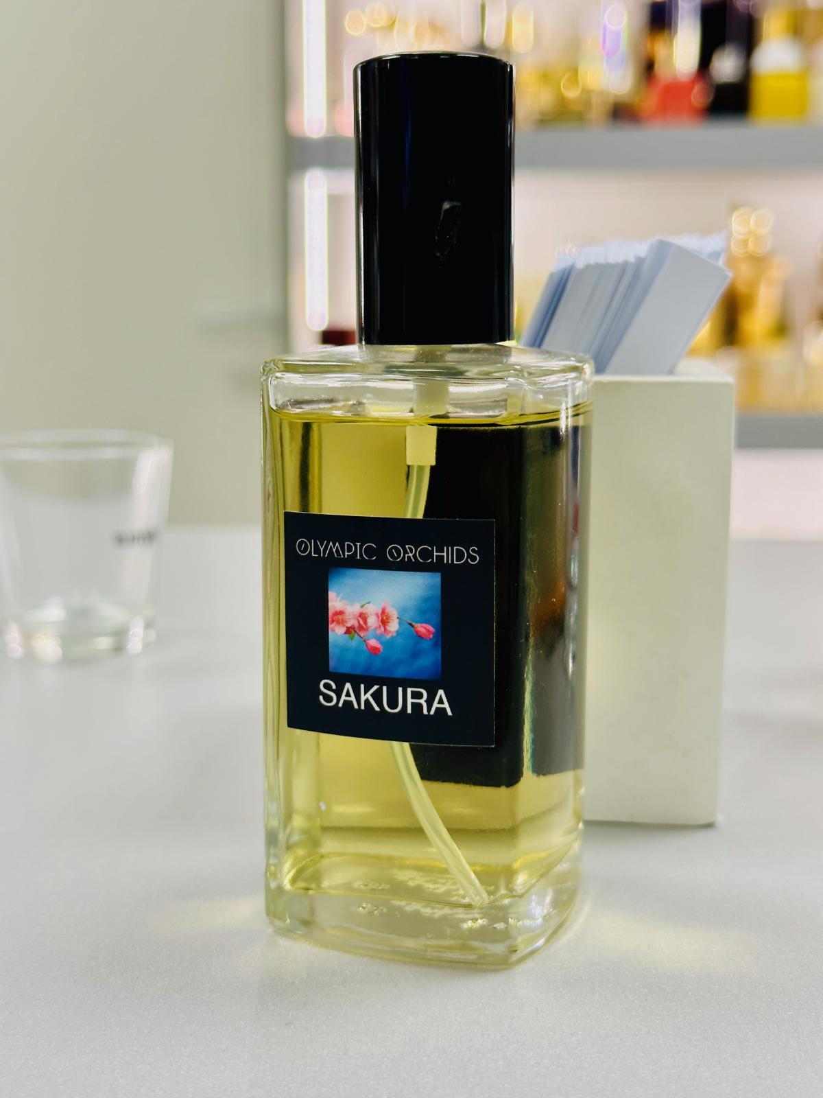 عطر ادکلن ساکورا اُلیمپیک اُرکیدز آرتیزان پرفیومز - Sakura Olympic Orchids Artisan Perfumes - بررسی، قیمت و خرید